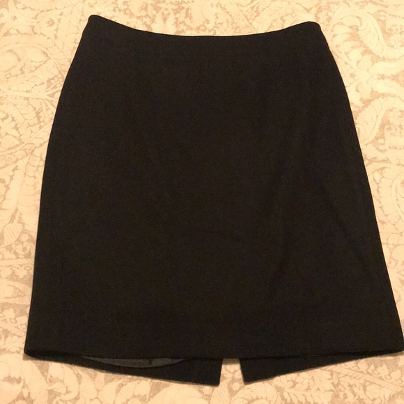 J. Crew pencil skirt in double serge wool black - Picture 4 of 6